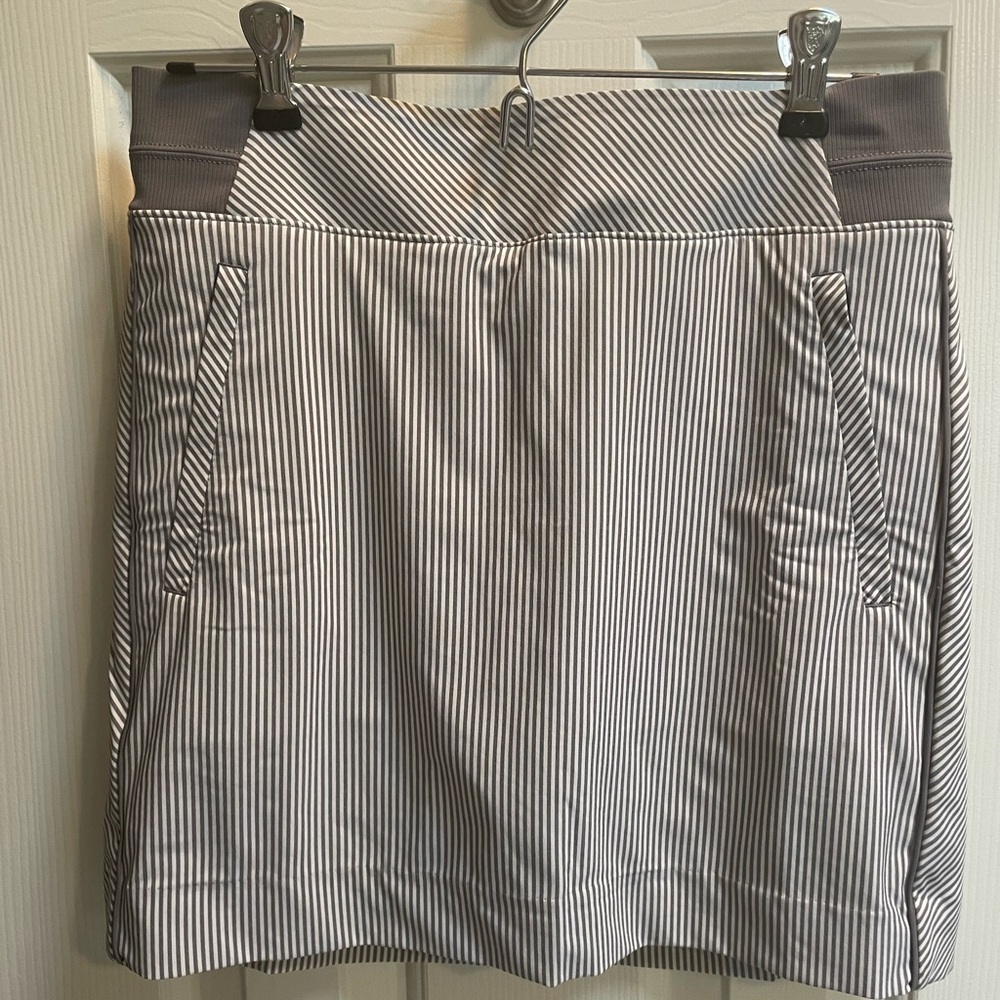 Athleta skort travel,golf,lifestyle